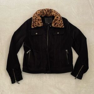 JouJou black corduroy zip up jacket size M with removable fur collar